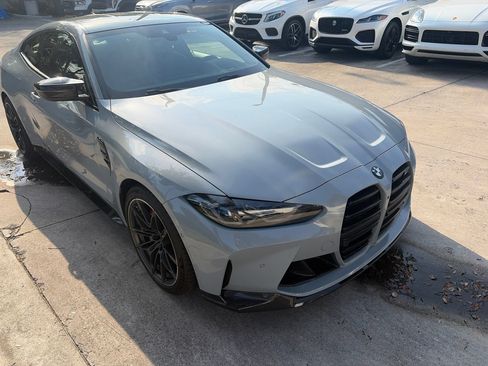 Used 2021 BMW M4 Coupe w/ M Carbon Exterior Package RWD image 3