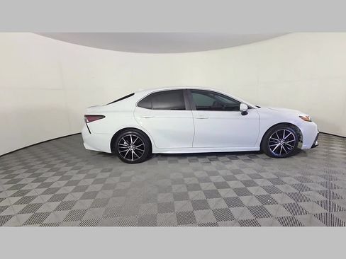 Used 2024 Toyota Camry SE FWD image 36