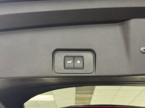 Certified 2026 Nissan Rogue SV image 23