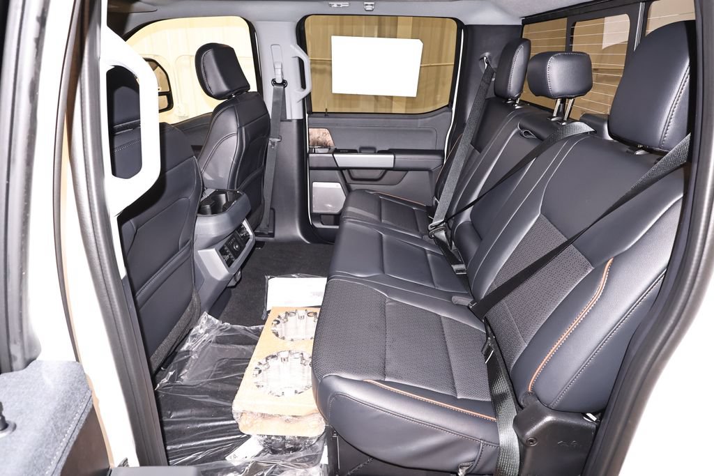 New 2026 Ford F350 Lariat w/ Black Appearance Package AWD/4WD image 14