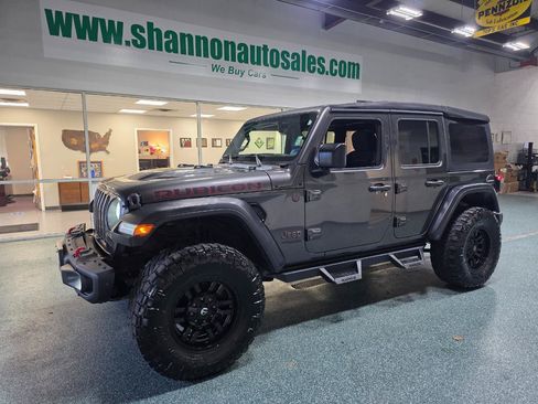 Used 2019 Jeep Wrangler Unlimited Rubicon AWD/4WD image 3