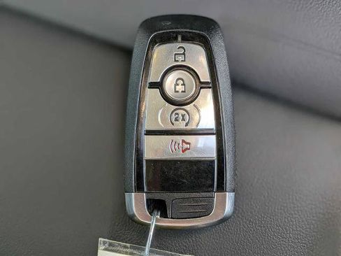 Certified 2024 Ford Ranger Lariat w/ FX4 Off-Road Package image 21