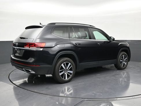 Used 2022 Volkswagen Atlas SE FWD image 5