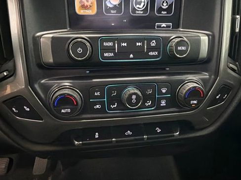 Used 2019 Chevrolet Silverado 1500 LT w/ All Star Edition AWD/4WD image 17