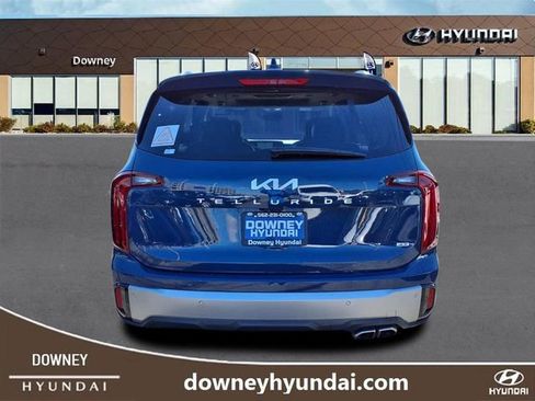 Used 2025 Kia Telluride S image 5
