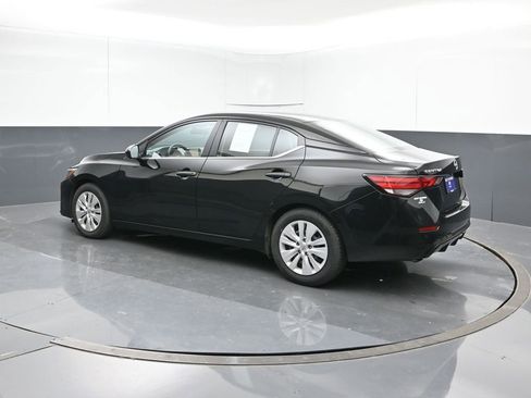 Used 2025 Nissan Sentra S FWD image 3
