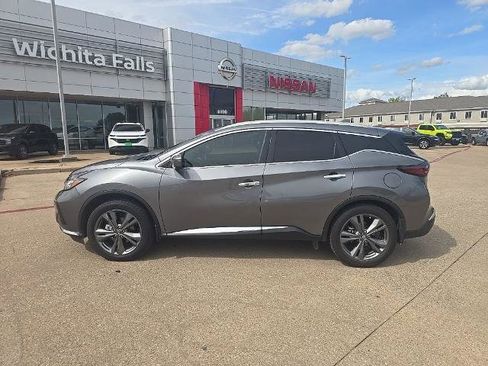 Certified 2021 Nissan Murano Platinum w/ Cargo Package FWD image 2