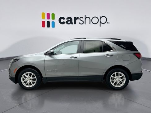Used 2023 Chevrolet Equinox LT AWD/4WD image 2