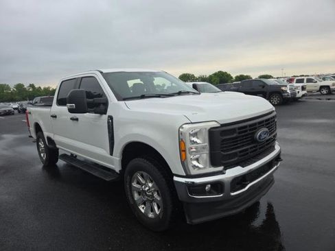Used 2023 Ford F250 XL w/ XL Chrome Package AWD/4WD image 2