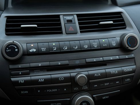 Used 2012 Honda Accord SE image 32