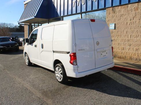 Used 2018 Nissan NV200 SV image 5
