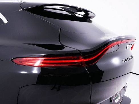 Used 2023 Aston Martin DBX AWD/4WD image 21
