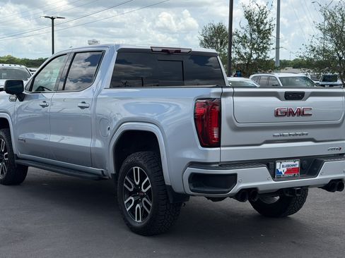 Used 2022 GMC Sierra 1500 AT4 w/ AT4 Premium Package AWD/4WD image 7