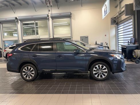 Used 2024 Subaru Outback Limited image 4