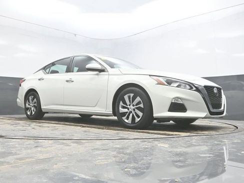 Used 2021 Nissan Altima 2.5 S image 24