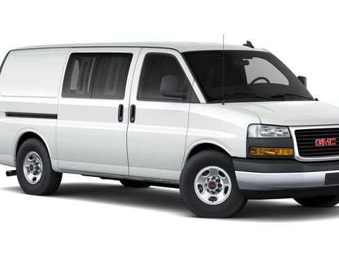 New 2026 GMC Savana 2500 RWD image 18