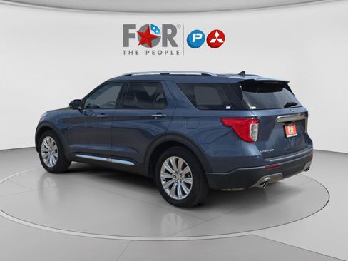 Used 2021 Ford Explorer Limited w/ Equipment Group 301A RWD image 3