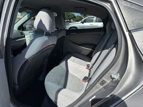 Used 2017 Hyundai Accent Value Edition FWD image 13