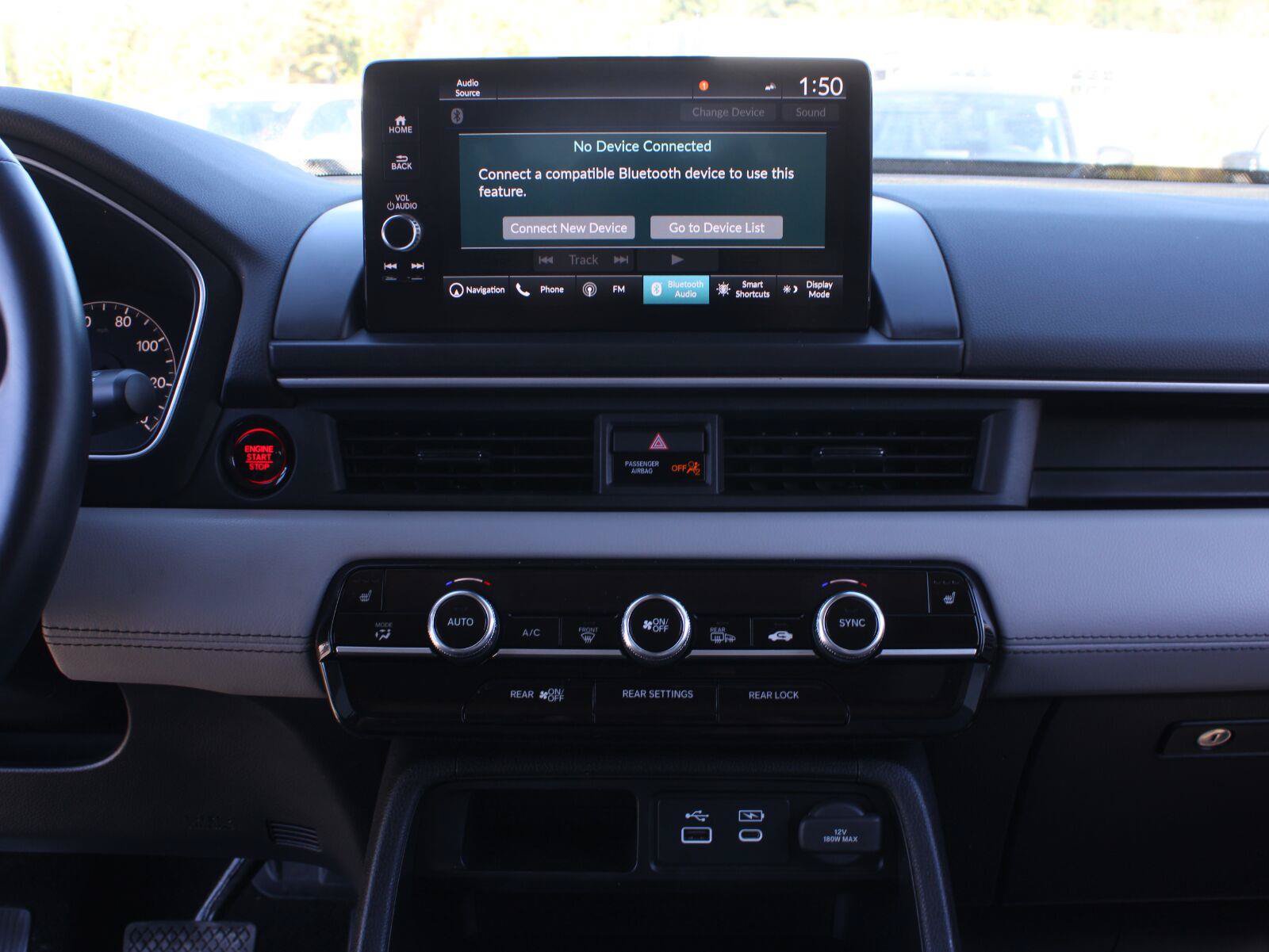 Certified 2024 Honda Pilot Touring image 13