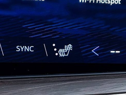 Used 2025 Chevrolet Tahoe Z71 w/ Comfort Package image 26