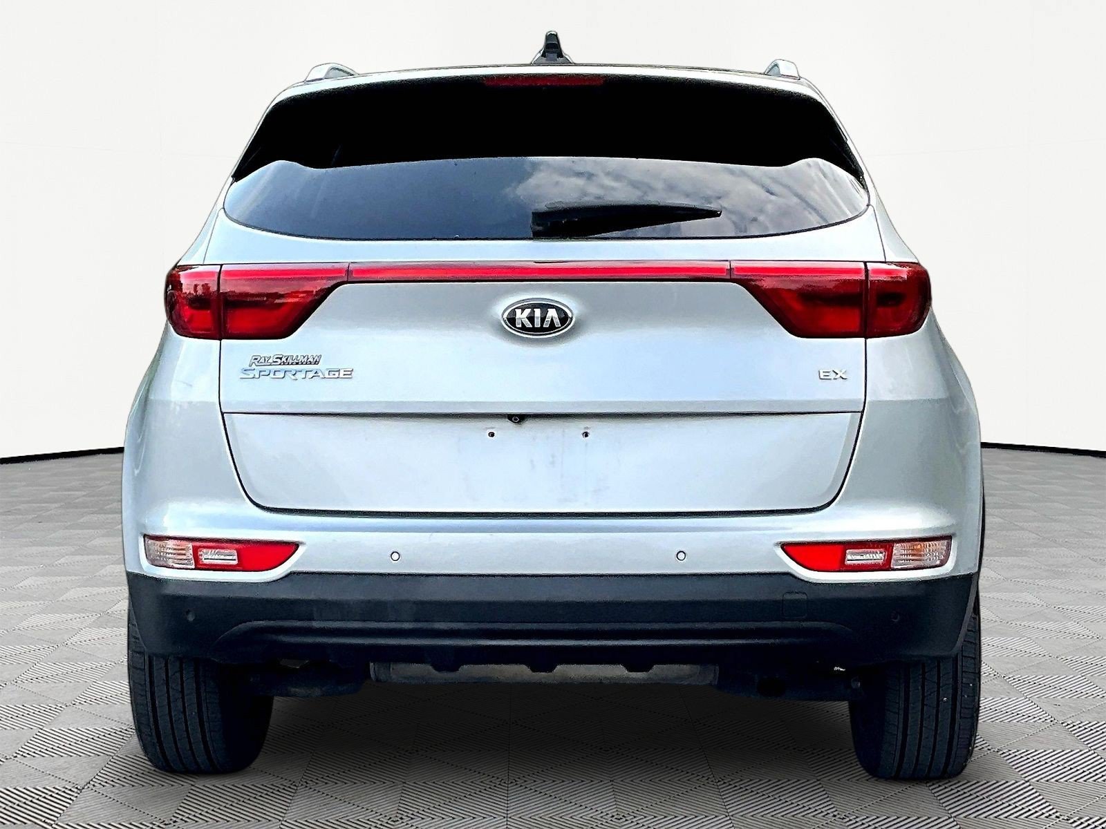 Used 2017 Kia Sportage EX w/ EX Technology Package AWD/4WD image 5