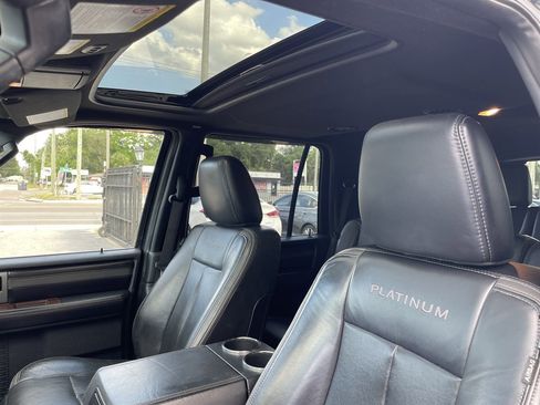 Used 2015 Ford Expedition Platinum AWD/4WD image 6