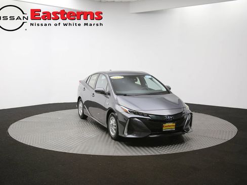Used 2021 Toyota Prius Prime LE image 48
