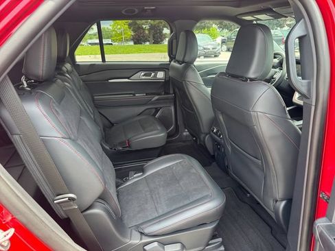 Used 2026 Ford Explorer ST w/ Sun And Sound Package AWD/4WD image 18