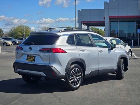 New 2026 Toyota Corolla Cross XLE image 5