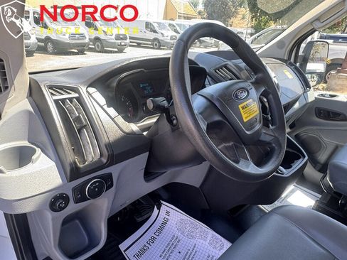 Used 2018 Ford Transit 250 138 RWD image 17