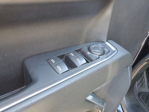 Used 2023 Chevrolet Silverado 1500 LT AWD/4WD image 12