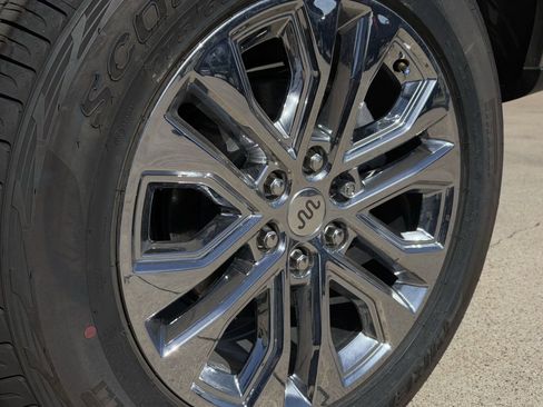 New 2025 Ford F150 King Ranch w/ FX4 Off-Road Package image 41