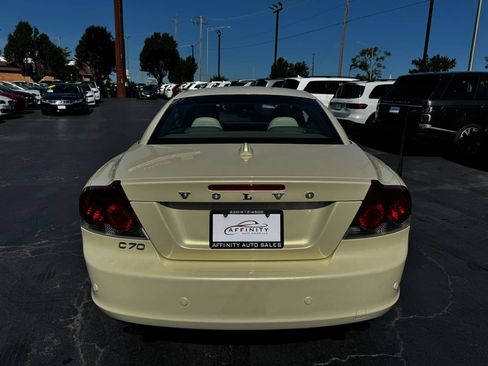 Used 2009 Volvo C70 T5 FWD image 37