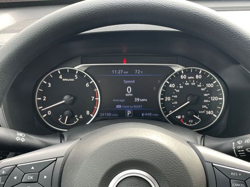 Used 2025 Nissan Altima 2.5 SV image 39