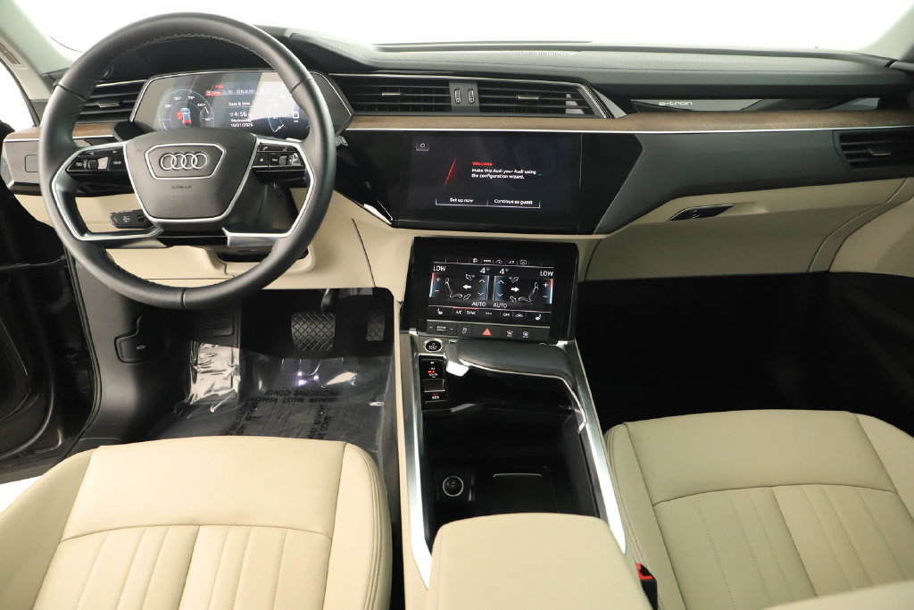 Certified 2024 Audi Q8 e-tron Premium AWD/4WD image 18
