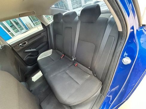 Certified 2022 Honda Civic EX image 6