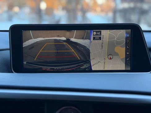 Used 2019 Lexus RX 450h AWD w/ Navigation Package image 39