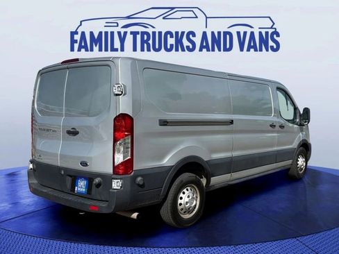 Used 2020 Ford Transit 250 Low Roof AWD image 5