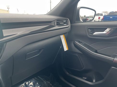 New 2026 Ford Escape ST-Line w/ Tech Pack #1 image 33