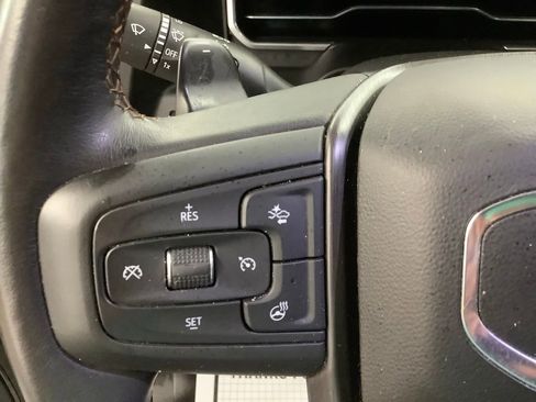 Used 2022 GMC Sierra 1500 AT4 w/ AT4 Premium Package AWD/4WD image 15