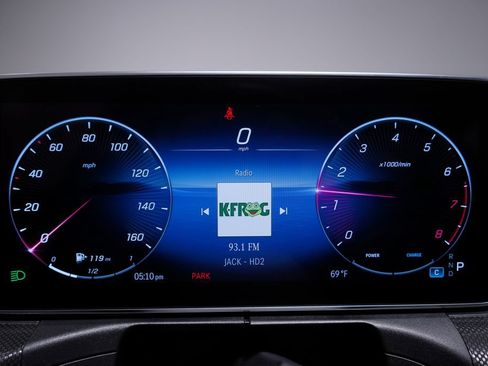 Used 2023 Mercedes-Benz C 300 Sedan image 20