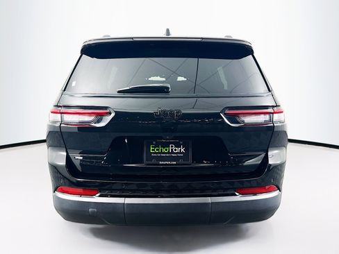 Used 2022 Jeep Grand Cherokee L Laredo image 7