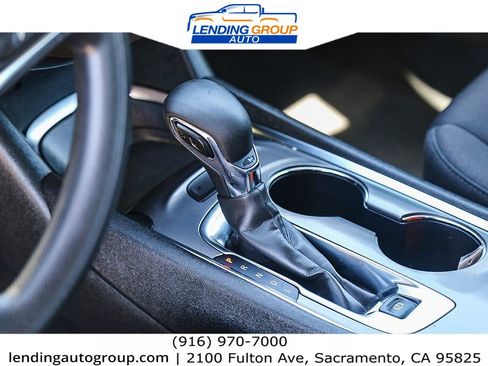 Used 2023 Chevrolet Malibu LT FWD image 18