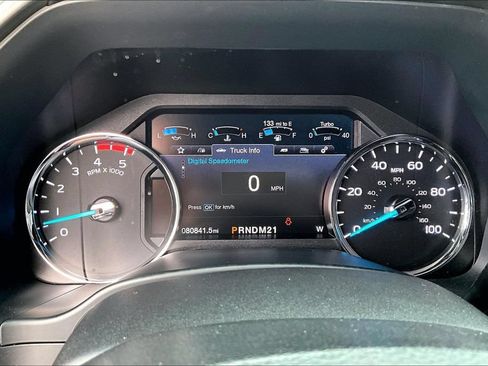 Used 2019 Ford F250 Platinum w/ Platinum Ultimate Package AWD/4WD image 17