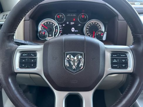 Used 2015 RAM 1500 Laramie w/ Convenience Group AWD/4WD image 25