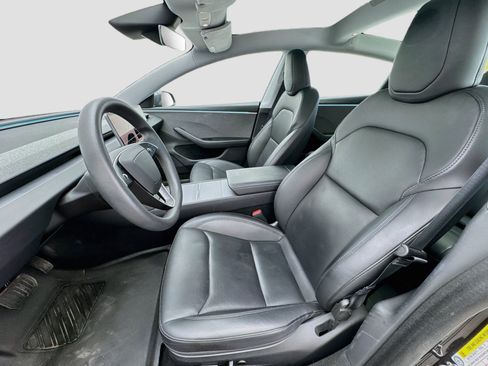 Used 2024 Tesla Model 3 Standard Range RWD image 13