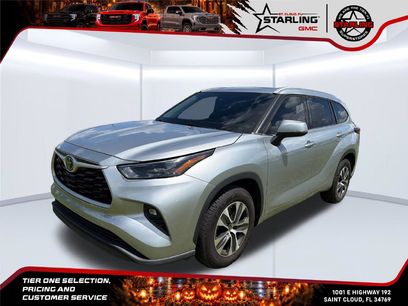 Used 2022 Toyota Highlander XLE
