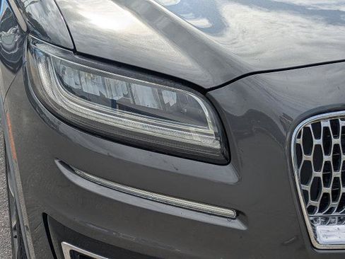 Used 2019 Lincoln Nautilus Reserve AWD/4WD image 9