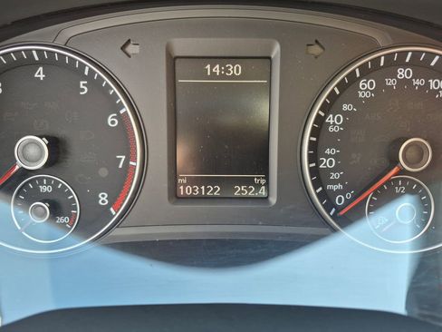 Used 2013 Volkswagen Passat 2.5 SE image 19