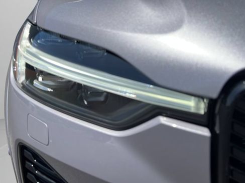 New 2026 Volvo XC60 B5 Ultra w/ Climate Package PRO AWD/4WD image 9